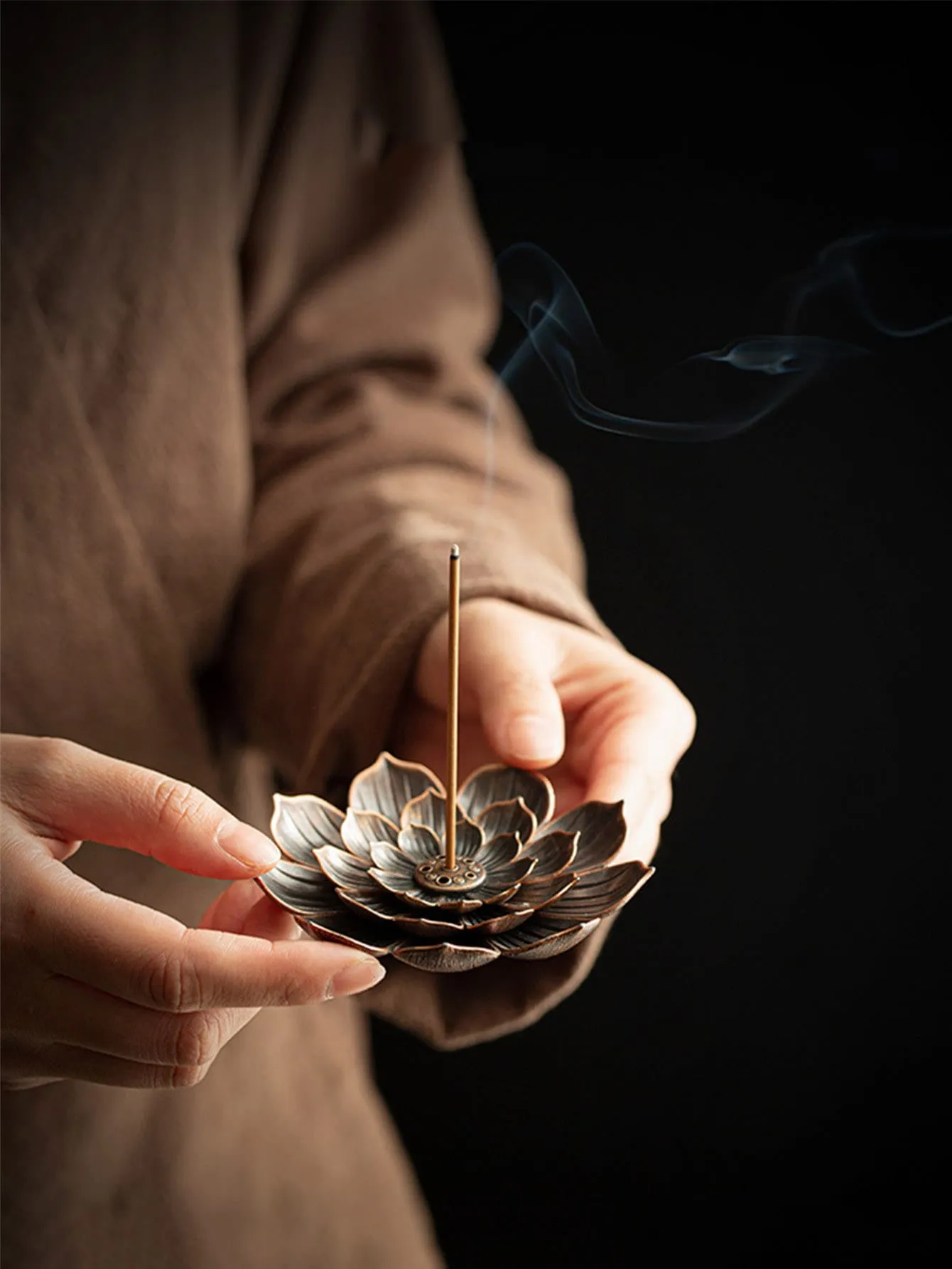 1pc Lotus Shaped Incense Stick Holder