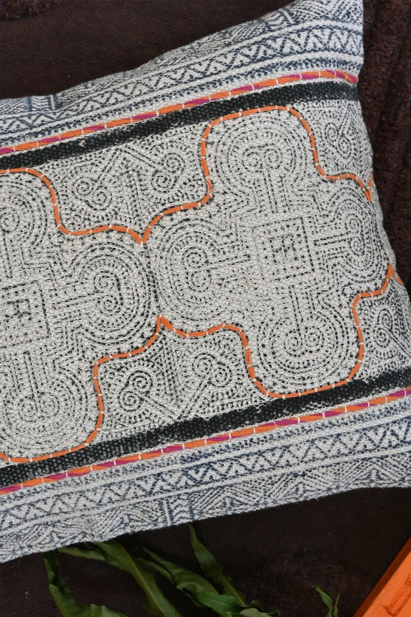 AMBER - LUMBAR CUSHION COVER