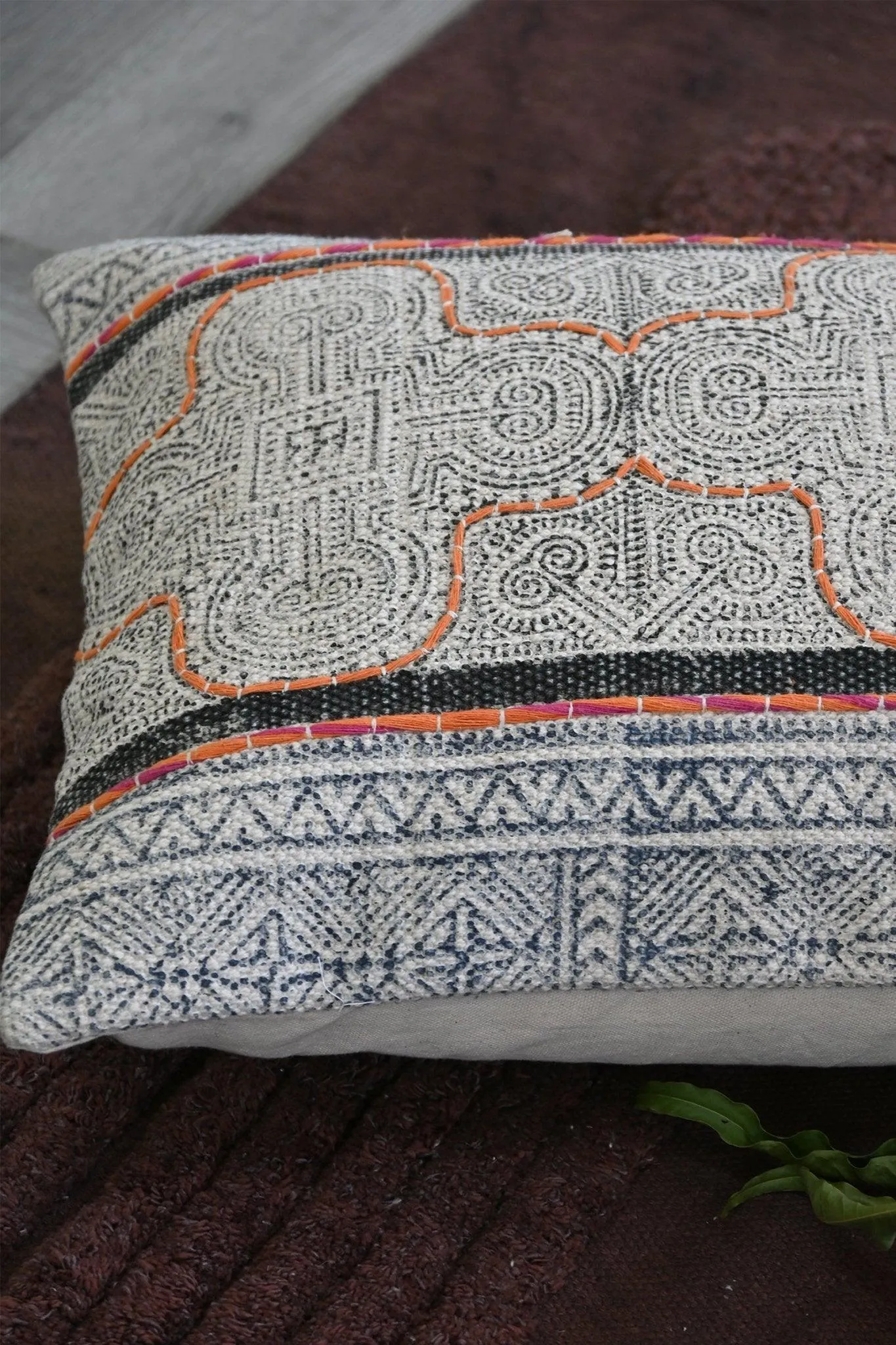 AMBER - LUMBAR CUSHION COVER