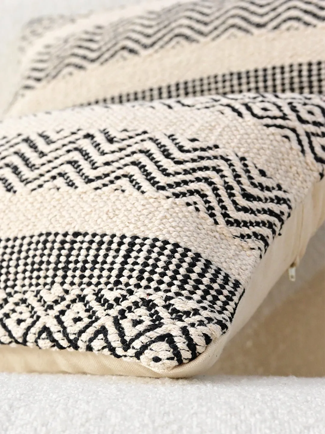 ARCO - LUMBAR CUSHION COVER