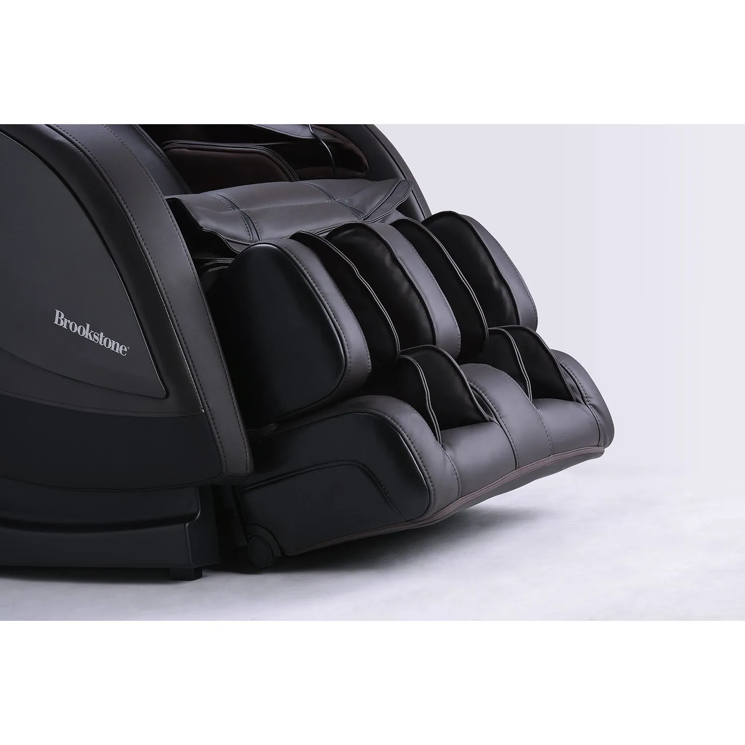 Brookstone BK 650 Massage Chair