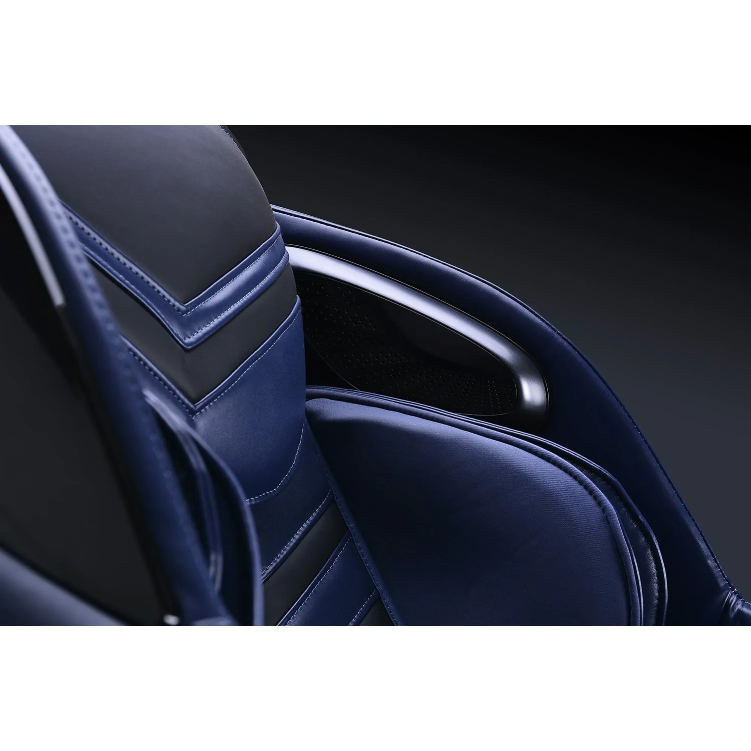 Brookstone BK 650 Massage Chair