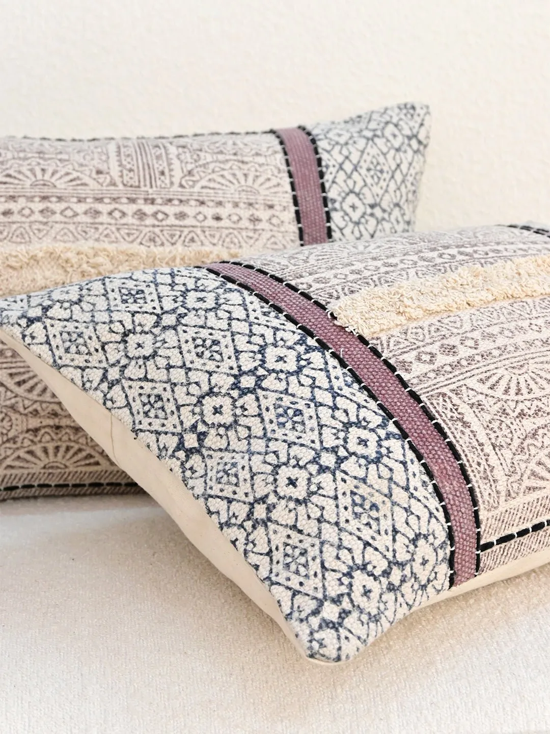 DAINTY-LUMBAR CUSHION COVER
