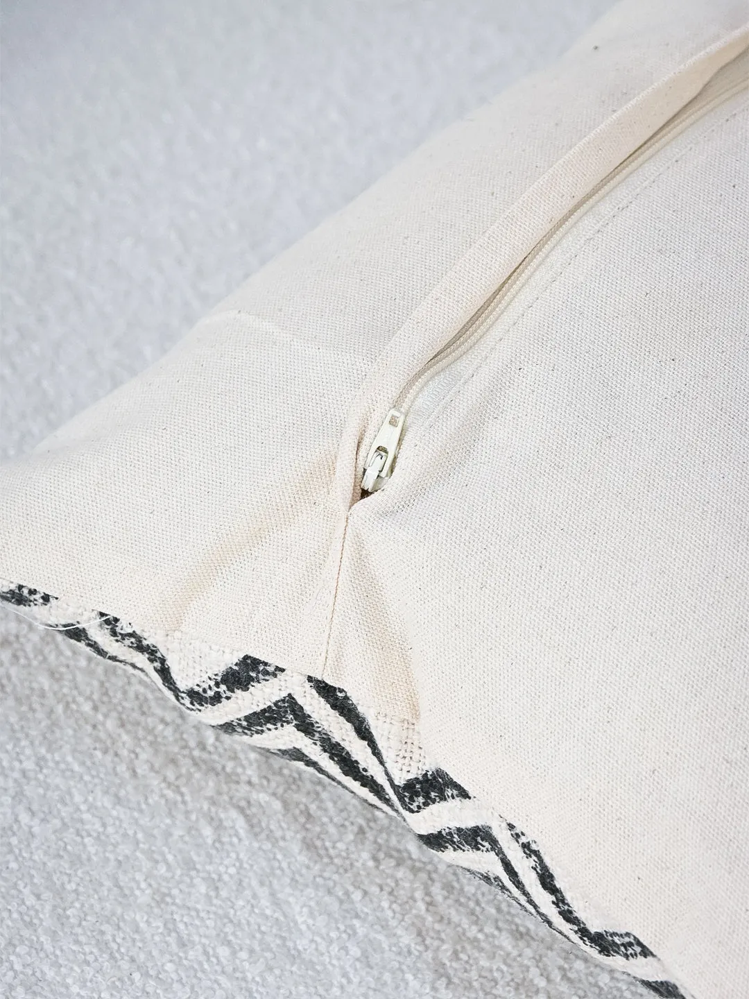 EBRIMAN - LUMBAR CUSHION COVER