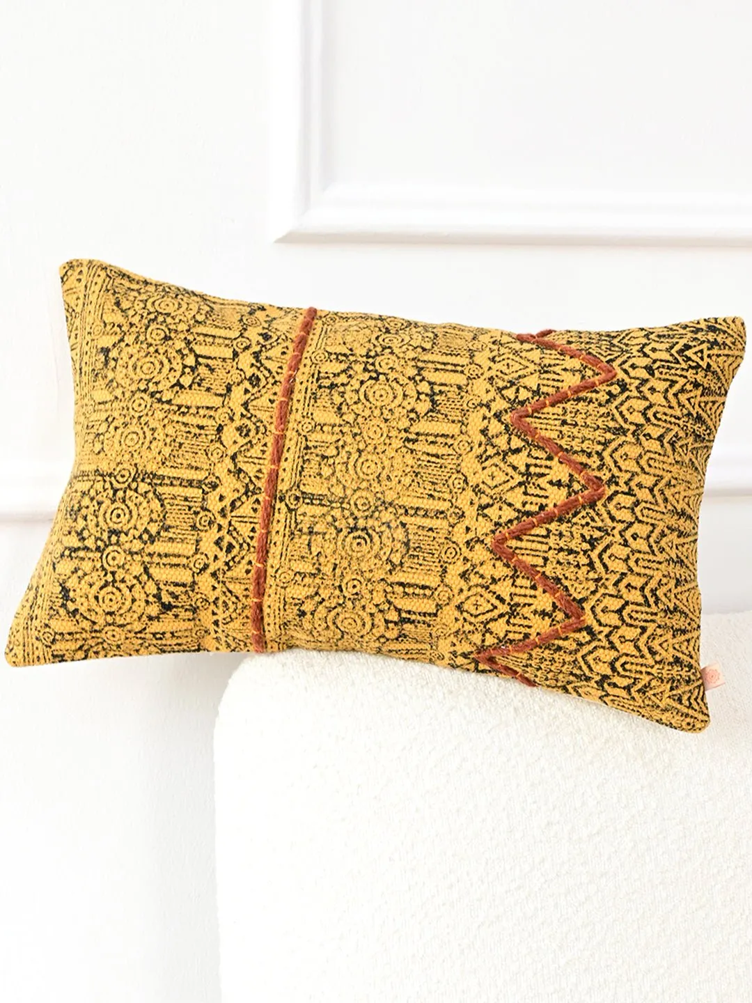 GERANIUM - LUMBAR CUSHION COVER