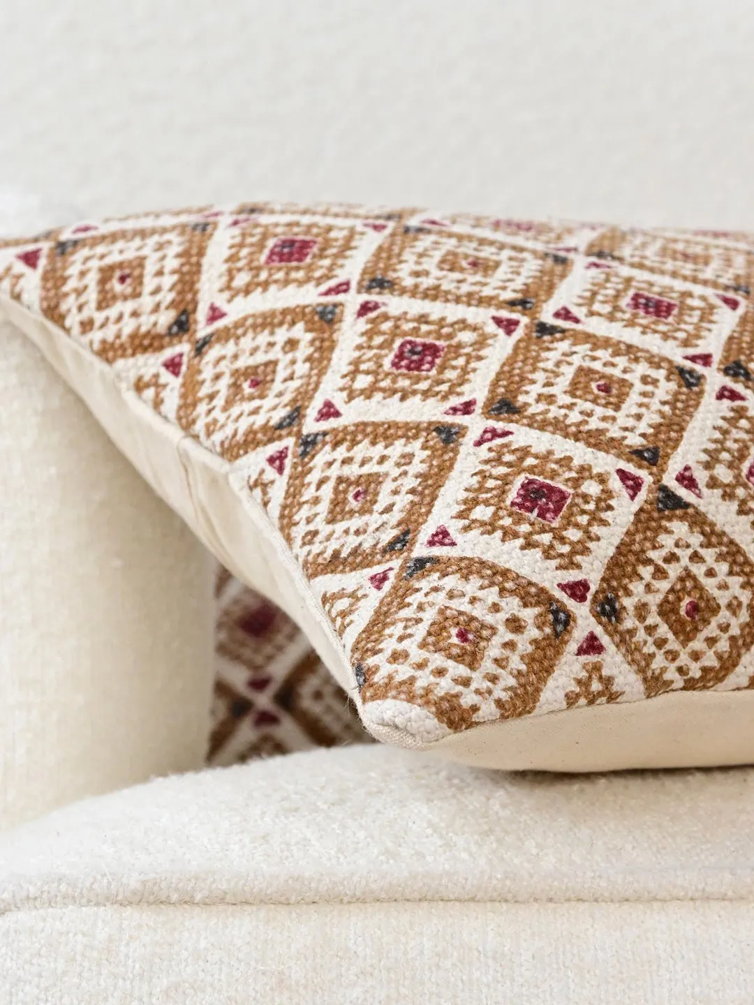 GLADIOLI -LUMBAR CUSHION COVER